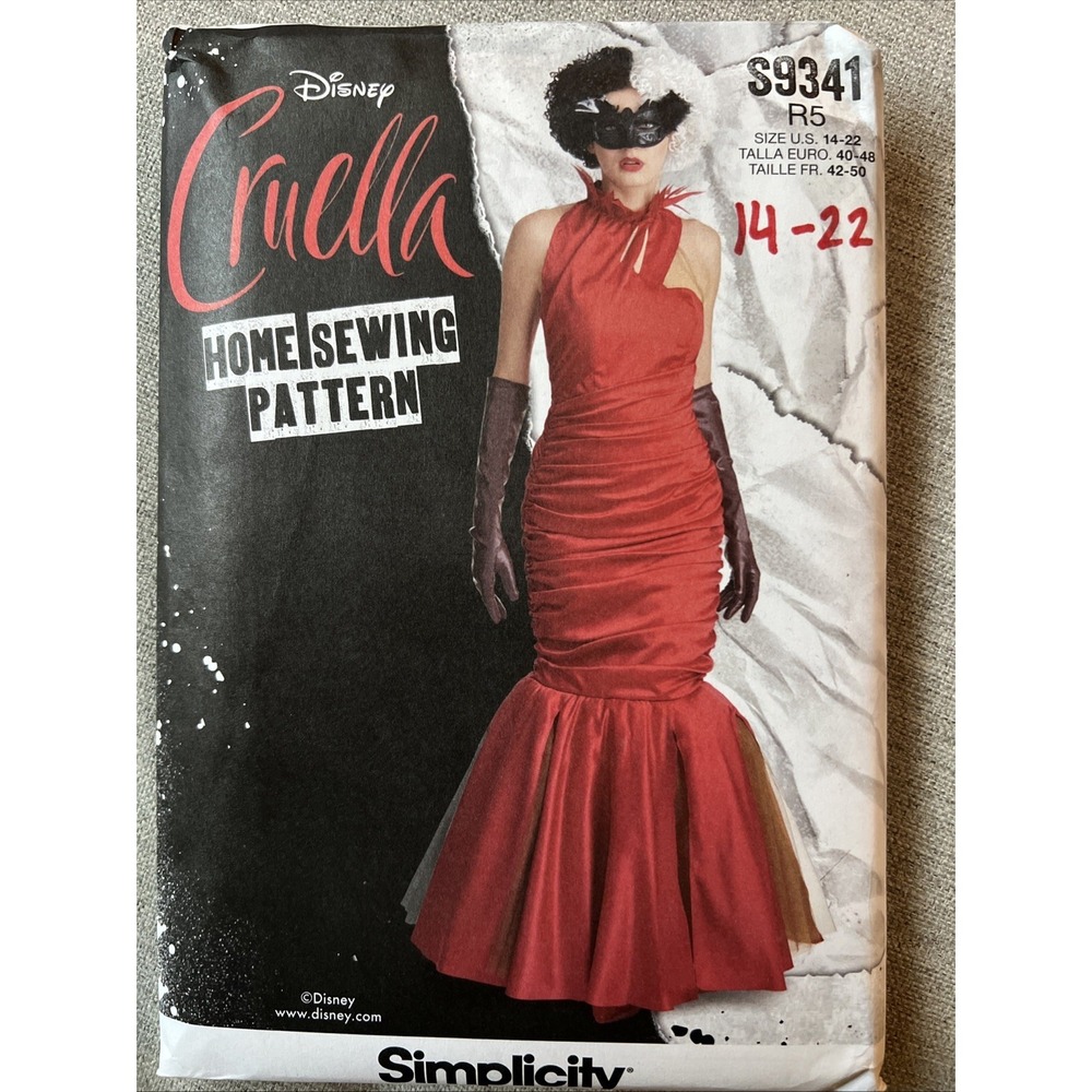 UNCUT Disney Cruella Simplicity S9341 Costume Sewing Pattern‎ Sizes 14-22